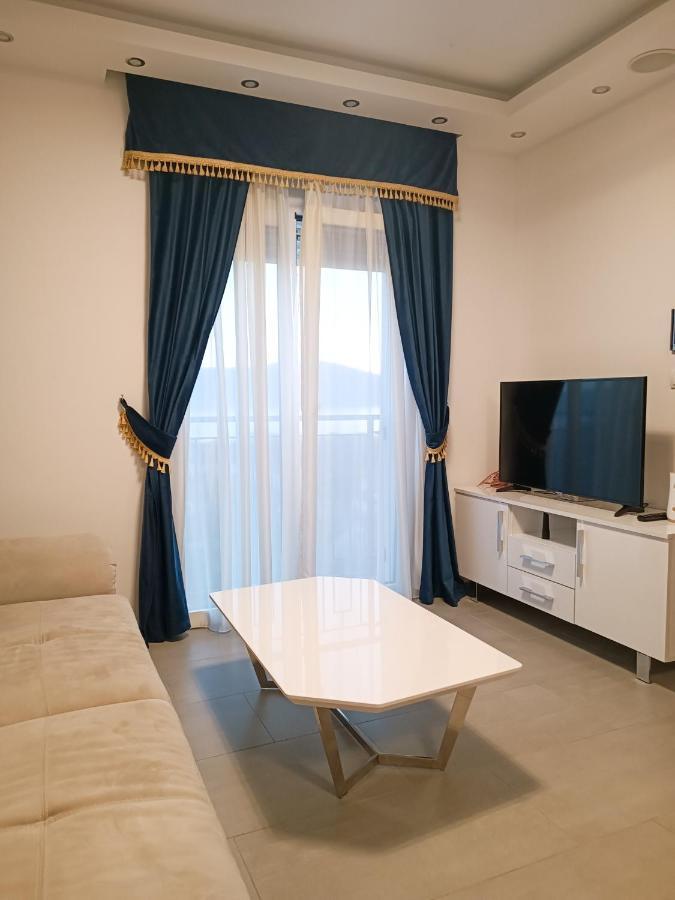 Eden Apartments Tivat Zewnętrze zdjęcie